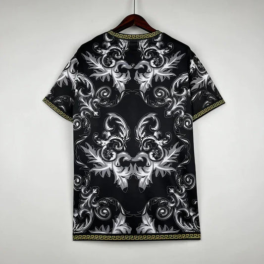 Maillot Italie saison 2023-2024 collab Versace noir